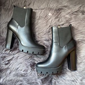 NWT High Heeled Boots